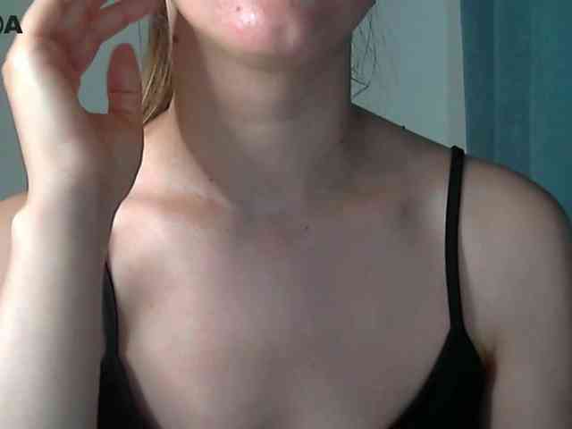 Lolakisss webcam