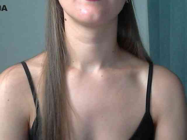 Lolakisss webcam