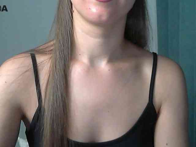 Lolakisss webcam