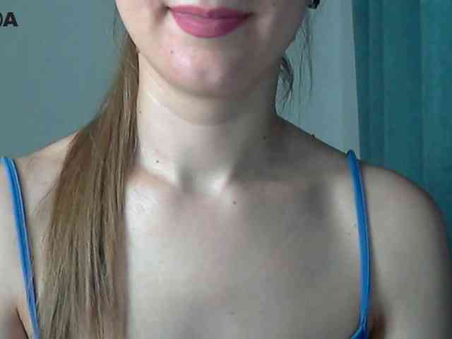 Lolakisss webcam