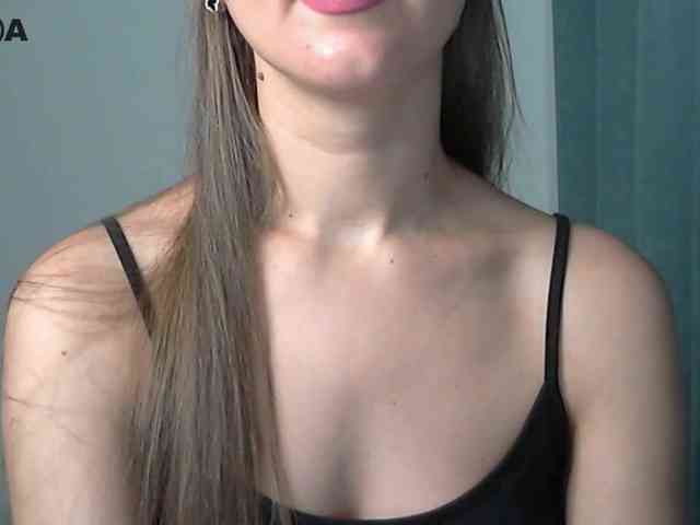 Lolakisss webcam