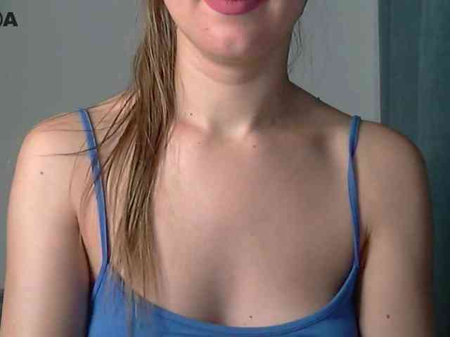 Lolakisss webcam