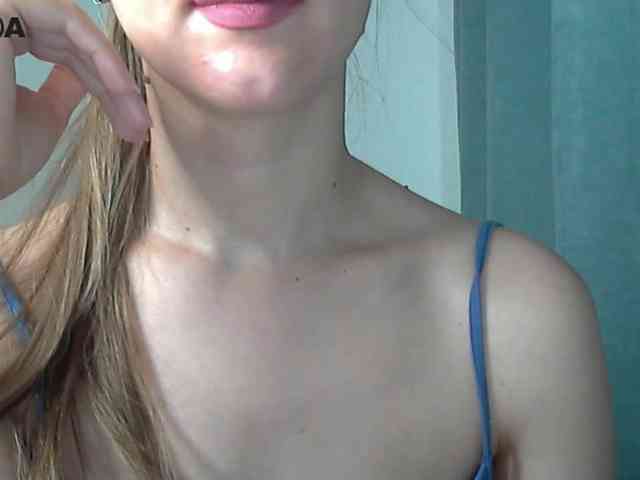 Lolakisss webcam