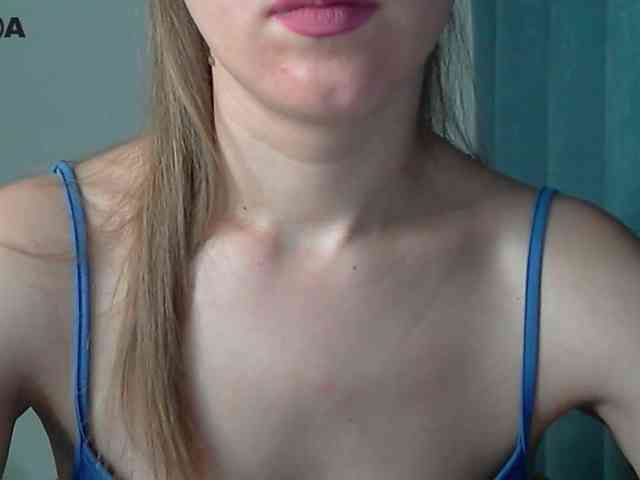 Lolakisss webcam