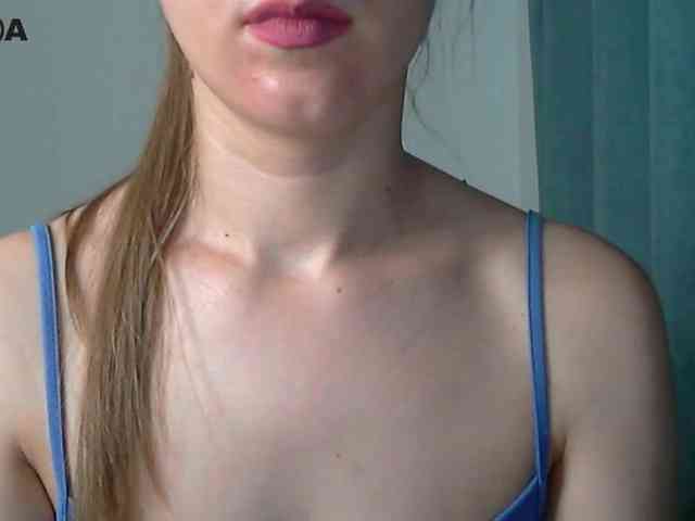 Lolakisss webcam