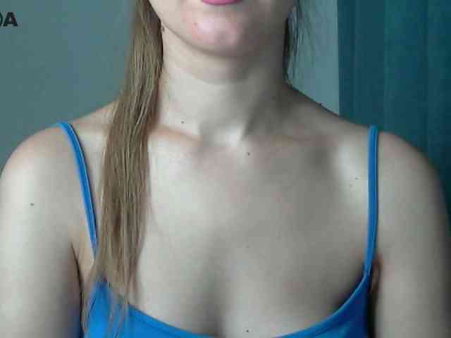 Lolakisss webcam
