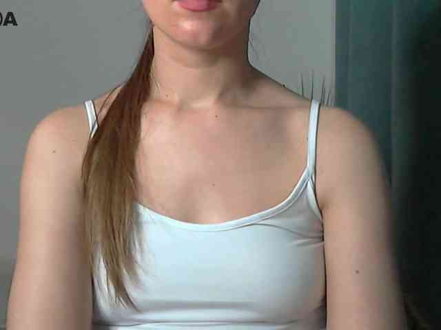 Lolakisss webcam