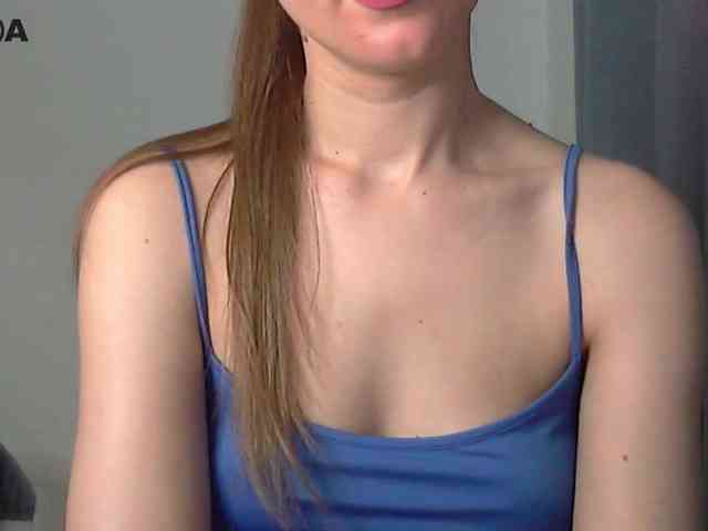 Lolakisss webcam