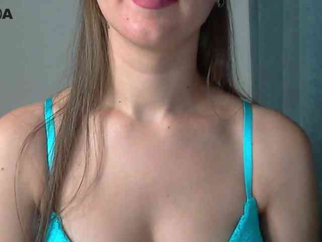Lolakisss webcam
