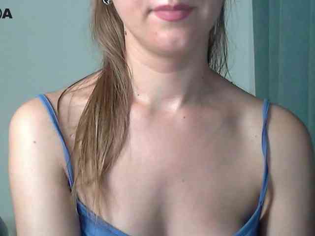 Lolakisss webcam