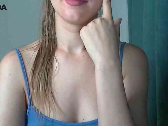 Lolakisss webcam