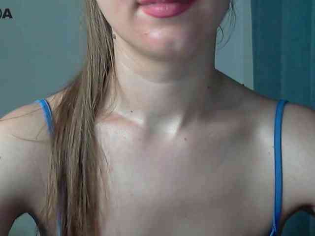 Lolakisss webcam
