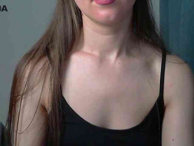 Lolakisss webcam