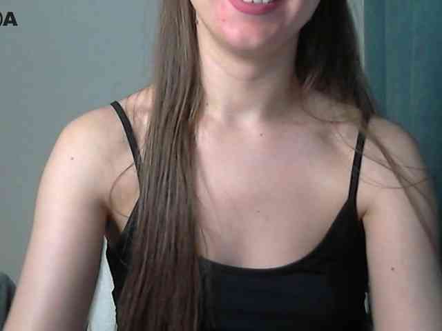 Lolakisss webcam