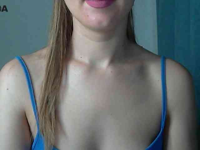 Lolakisss webcam