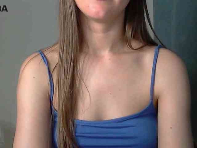 Lolakisss webcam