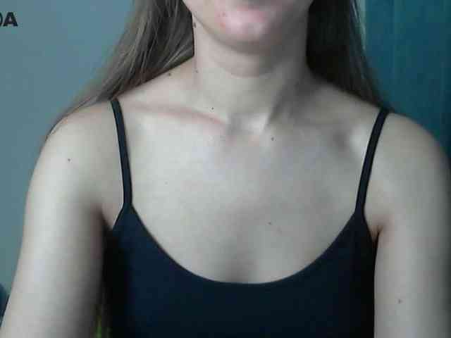 Lolakisss webcam