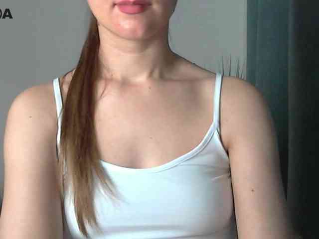 Lolakisss webcam
