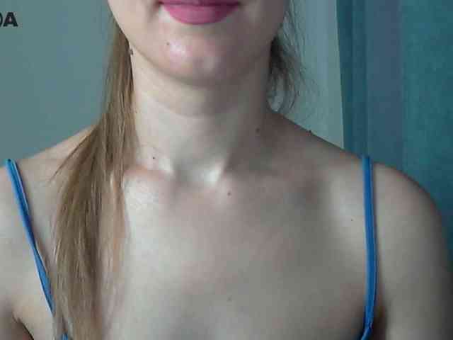 Lolakisss webcam