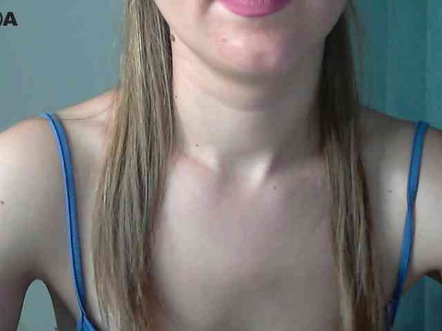 Lolakisss webcam