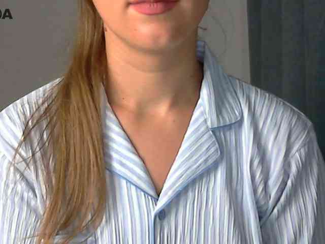 Lolakisss webcam