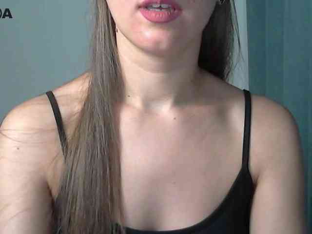 Lolakisss webcam