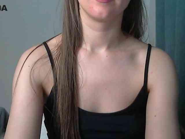 Lolakisss webcam