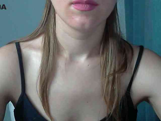 Lolakisss webcam
