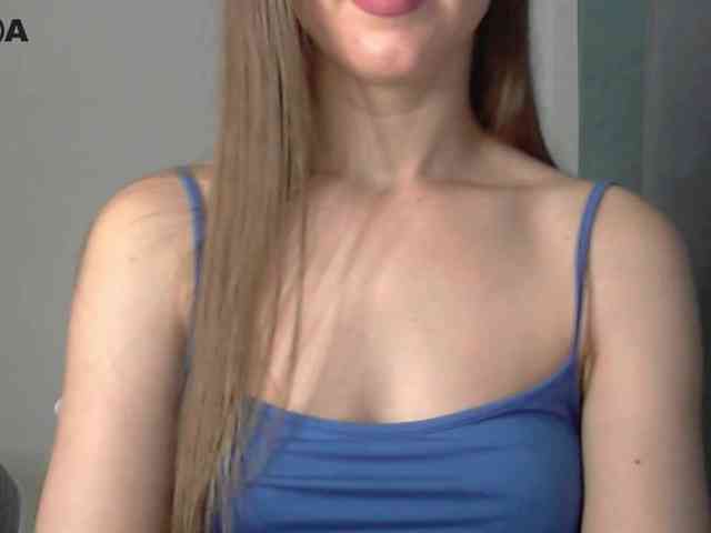 Lolakisss webcam