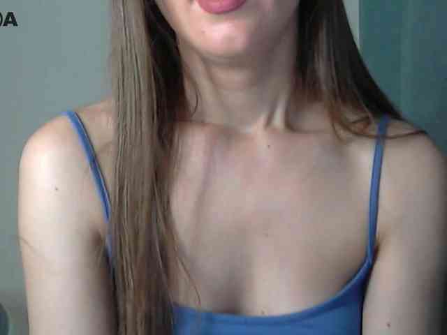 Lolakisss webcam