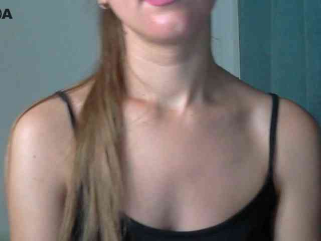 Lolakisss webcam