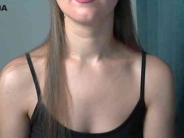 Lolakisss webcam