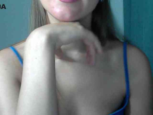 Lolakisss webcam