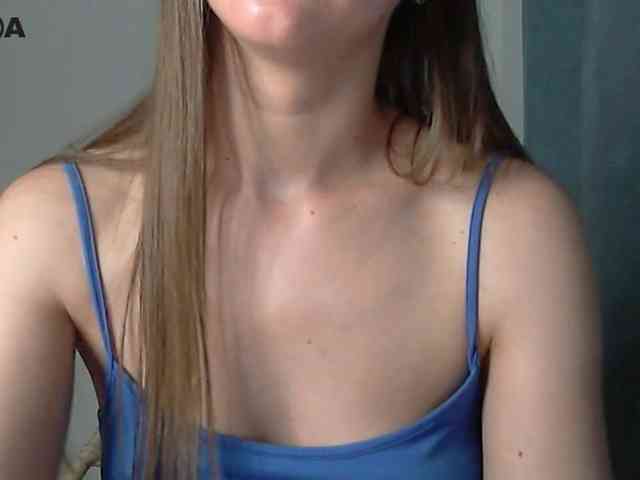 Lolakisss webcam