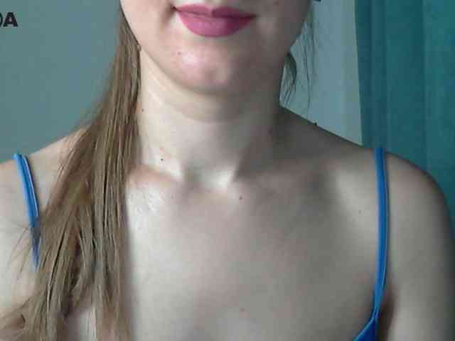 Lolakisss webcam
