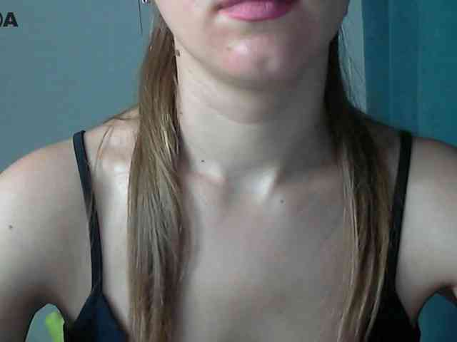 Lolakisss webcam