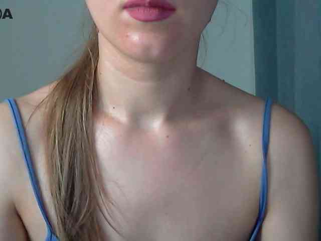 Lolakisss webcam