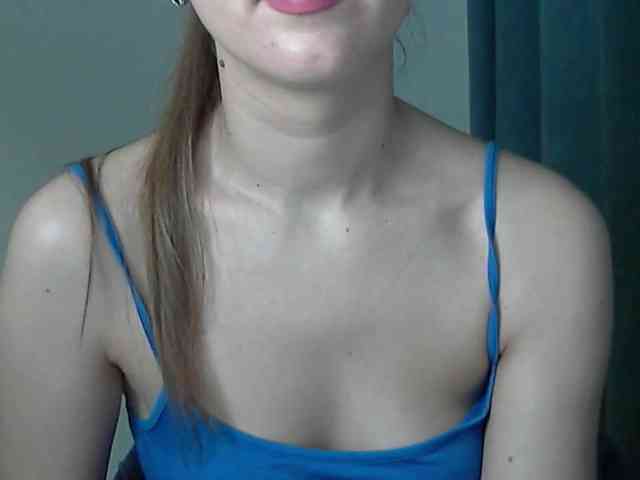 Lolakisss webcam
