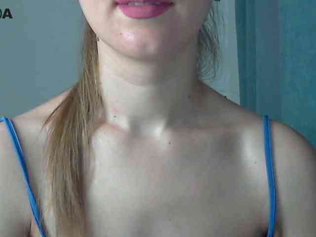 Lolakisss webcam