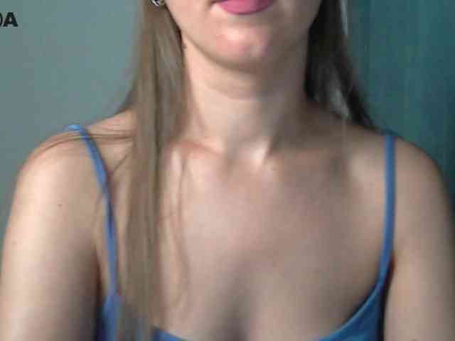 Lolakisss webcam