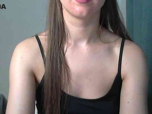 Lolakisss webcam