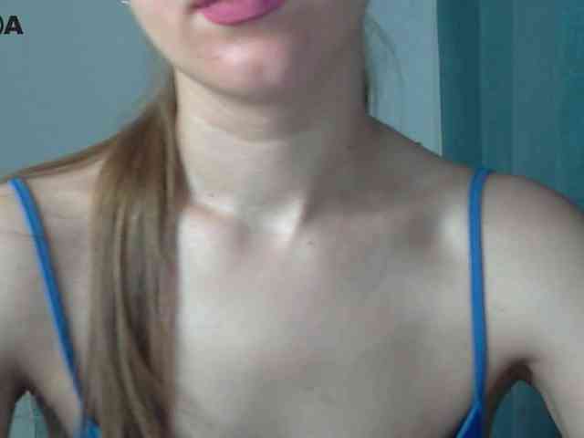 Lolakisss webcam
