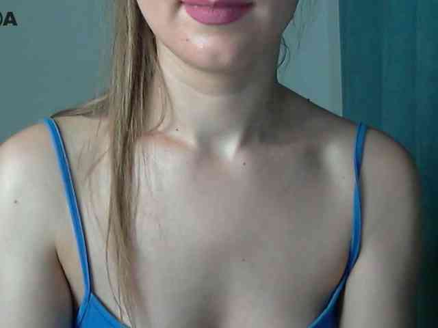Lolakisss webcam