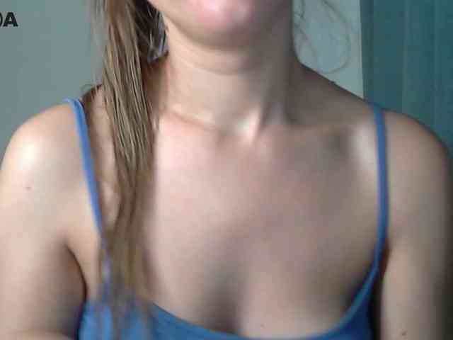 Lolakisss webcam