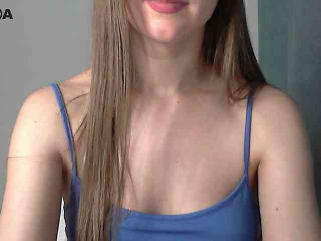 Lolakisss webcam