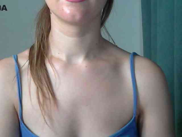 Lolakisss webcam