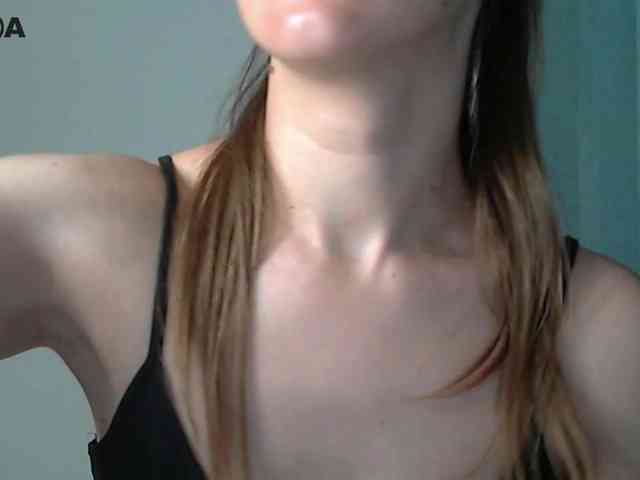 Lolakisss webcam