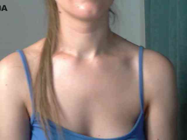 Lolakisss webcam