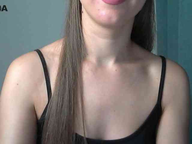 Lolakisss webcam