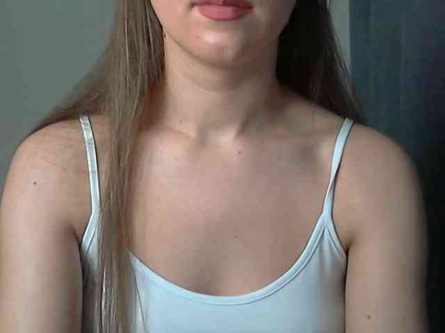 Lolakisss webcam